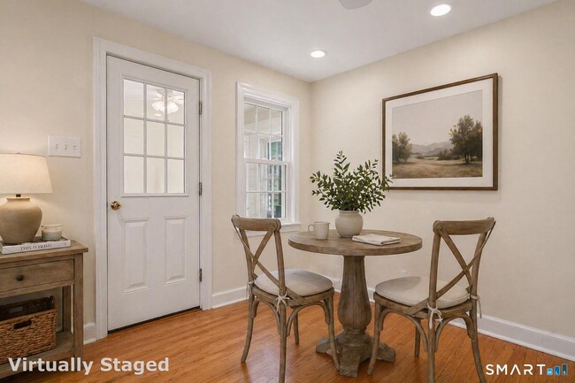 Photo - 32 Crescent Dr