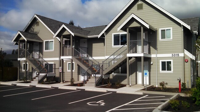 Building Photo - Shuksan Apartments Unit 3315-101