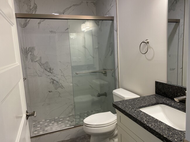 Photo - 1253 Ekaha Ave