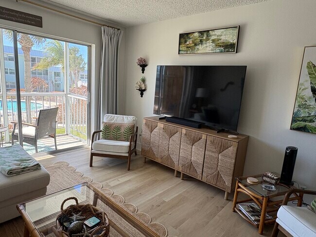 Photo - 325 N Causeway Unit B-207