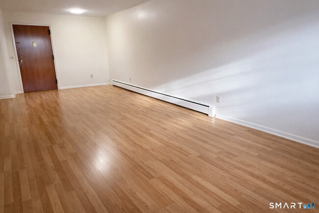 Photo - 84 Broad St Unit 101