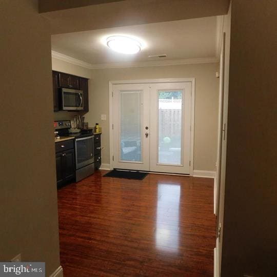 567 Lancaster Pl