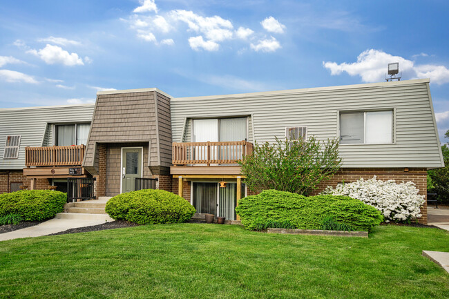 The Gardens - The Gardens Apartments