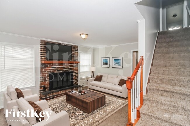 5191 Kingswood Cove