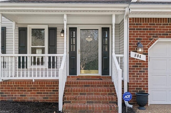 Photo - 804 Lancaster Ln