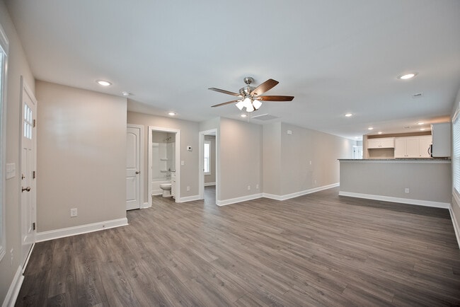 Photo - 2504 Glendale Ave