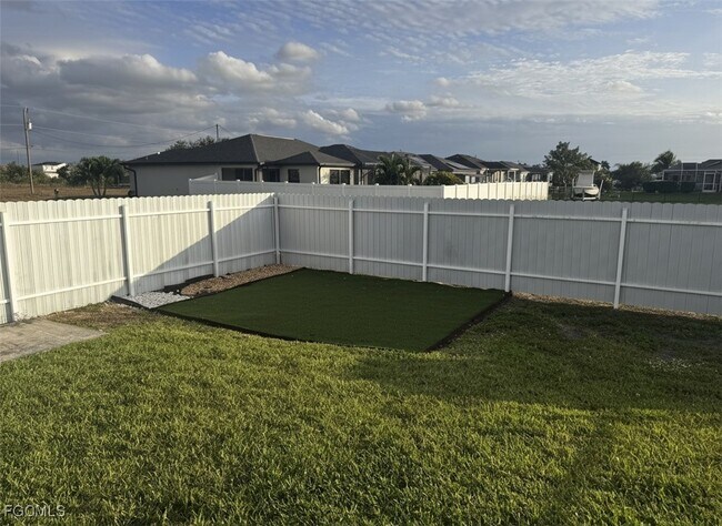 Photo - 1923 NW 10th Ave