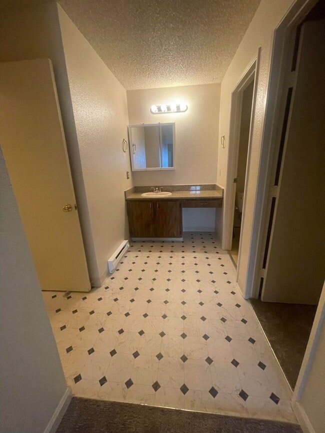 Photo - COMING SOON  2 bed / 2 Bath near UNR! Unidad 1