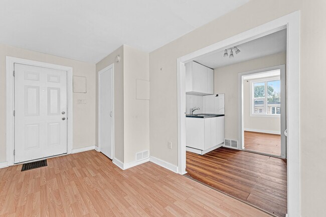 Photo - Spacious 1-Bedroom Upper Unit Available fo... Unit 3