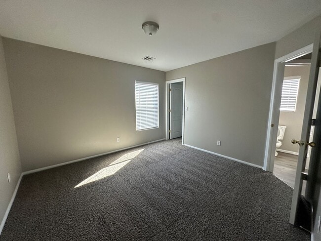Photo - Townhome for rent in Henderson