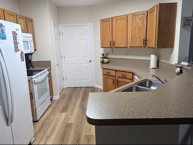 Photo - 785 Oakleaf Plantation Pkwy
