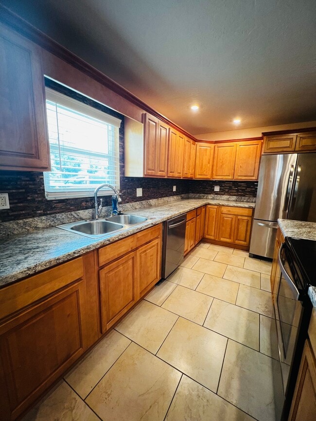 Photo - 1298 Vandalia Ave SE