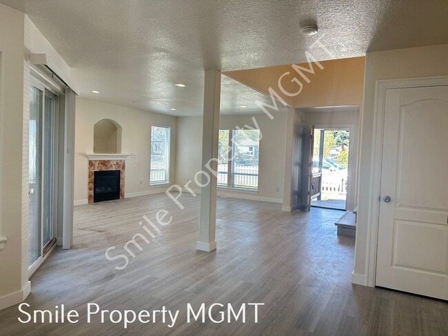 Photo - A beautiful 2-story townhouse attached with a single car garage!