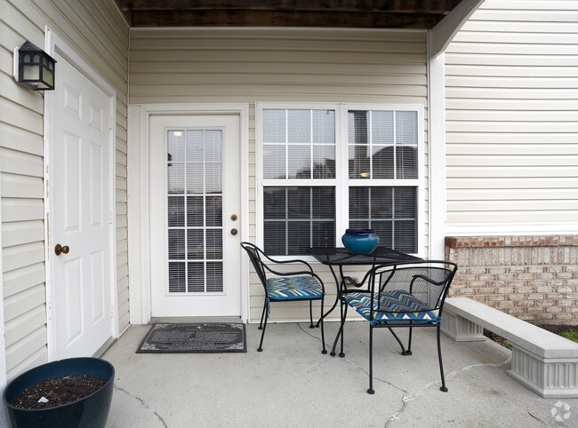 Photo - Aberdeen Apartments at Heartland Crossing