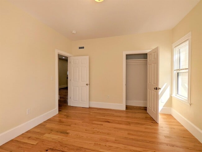 Photo - 71 Merriam St Unidad 2