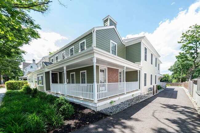 11 Quarry St Unit 11