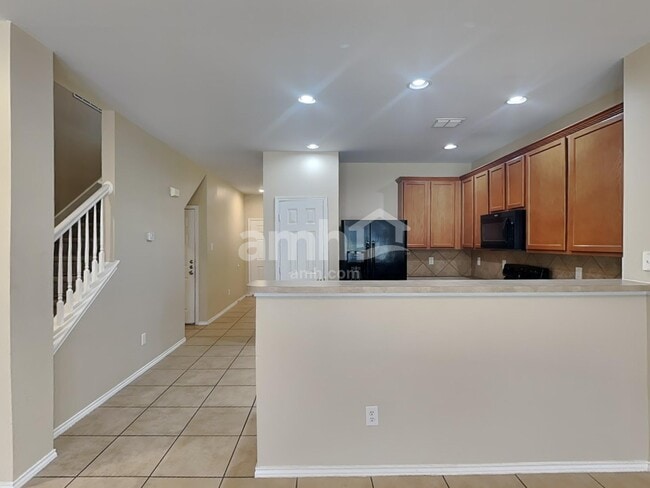 Photo - 26814 Sparrow Rdg