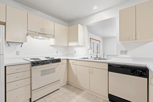 Hawthorne Apartments