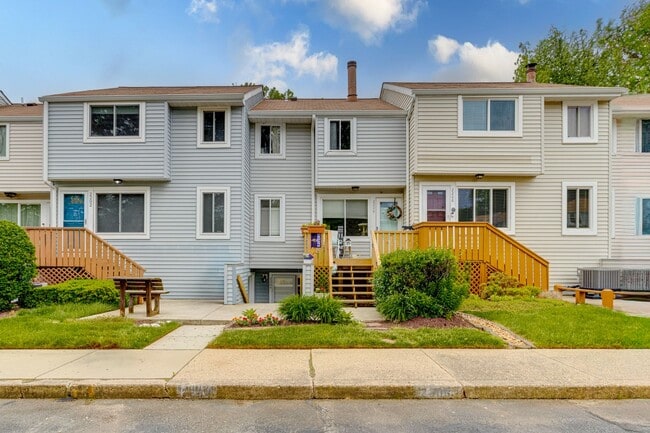 Crofton Condo For Rent - Crofton Condo For Rent