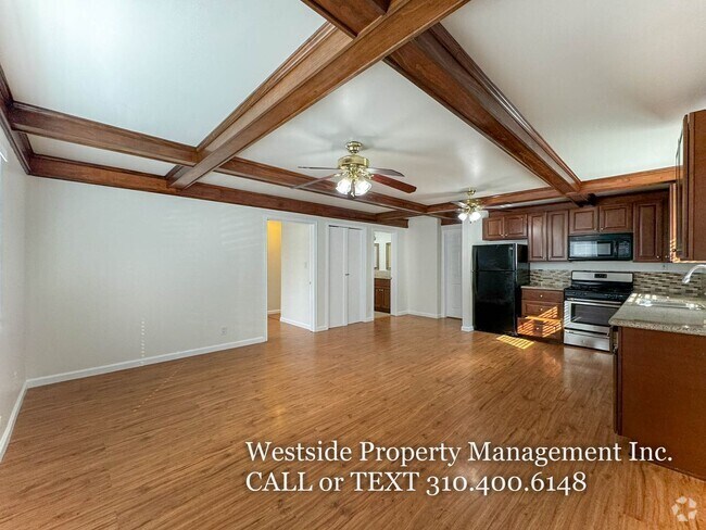 Building Photo - 6146 Aldama St Unit 6148 Rental