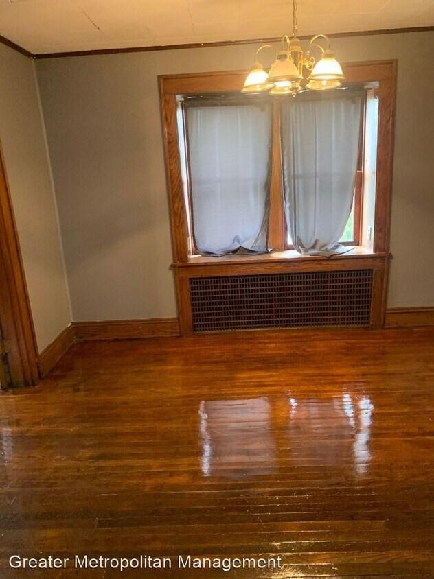 Building Photo - 157 E Jackson St Rental