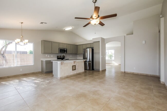 Photo - 1419 W Villa Theresa Dr