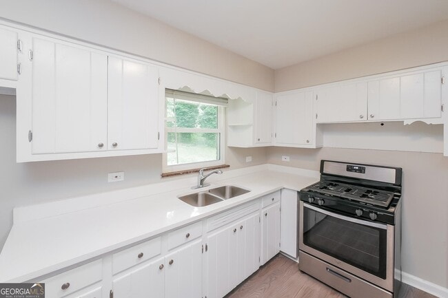 Photo - 3141 Bellgreen Way