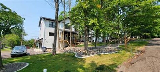 Photo - 1229 Missouri Ave