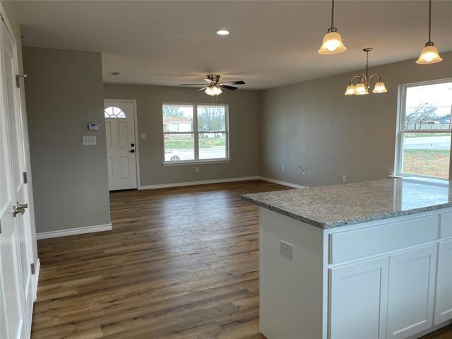 Photo - 5349 N 10th St