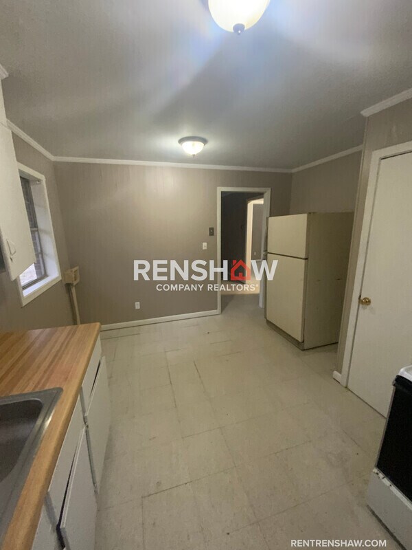 Photo - 917 Tucker St