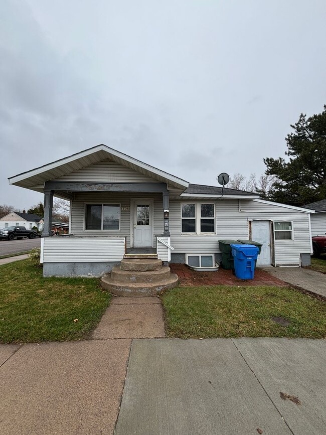 Building Photo - 1257 E Fremont St Unit 1257.5 E Fremont