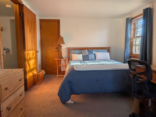 Photo - 325 Fulford Ave