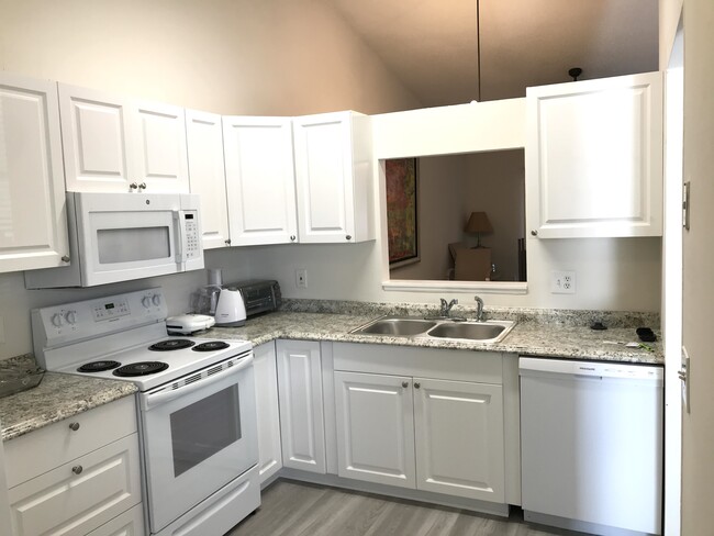 kitchen - 5845 Willow Leaf Ct