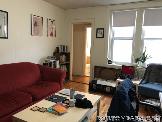 Building Photo - 99 Brainerd Rd Rental