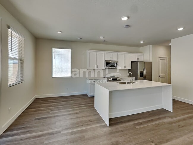 Photo - 10345 Medusita St