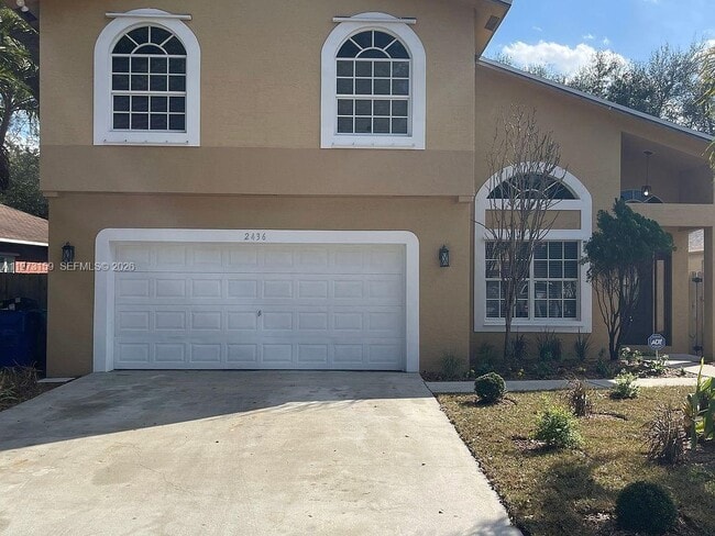 Photo - 2436 Raleigh St