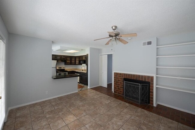Photo - 2110 Rio Grande St Unit 307