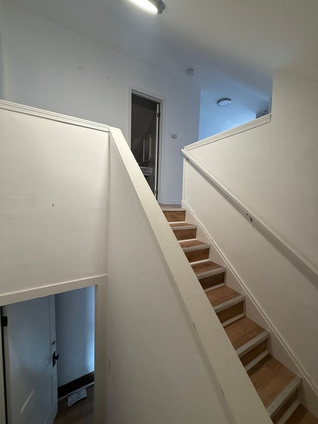 Photo - 3317 E Scarborough Rd Unit 3317 E Scarborough Road Loft