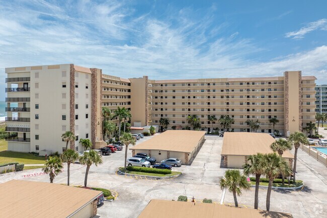 1830-1890 N Atlantic Ave Cocoa Beach, FL 32931-3287 - Royale Towers Apartments