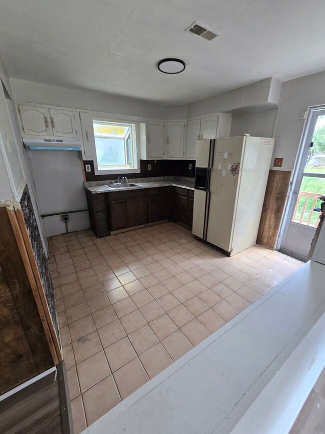 Photo - 1205 Williams St