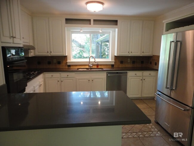 Photo - 371 S Church St Apartamento