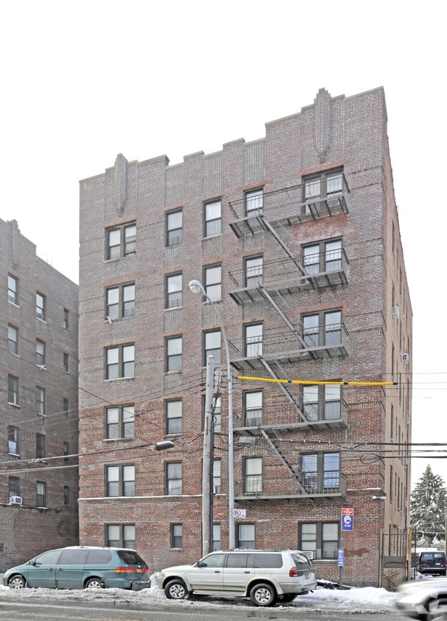 32-06 47th Street