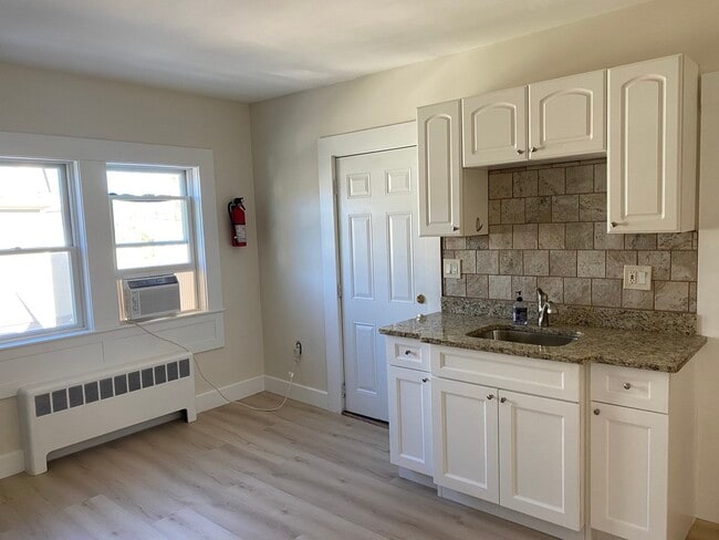 18 Highland Terrace Unit 18