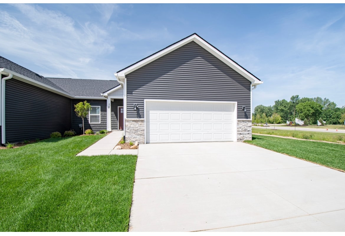 Photo - 243 Percy Dr Townhome