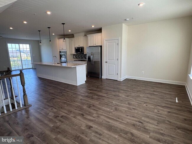 Photo - 9704 Glassy Creek Way