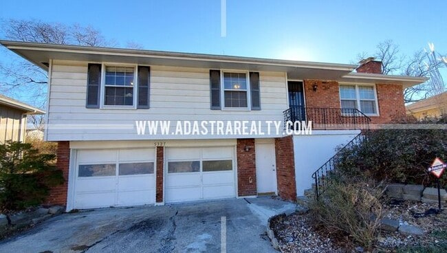 Photo - Very Nice Home in South KCMO-Coming SOON!!