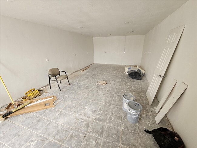 Photo - 2116 Lockwood Dr