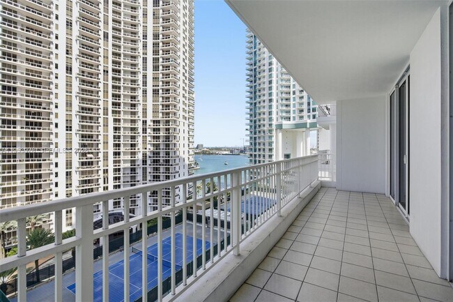 Photo - 801 Brickell Key Blvd Unit 1404