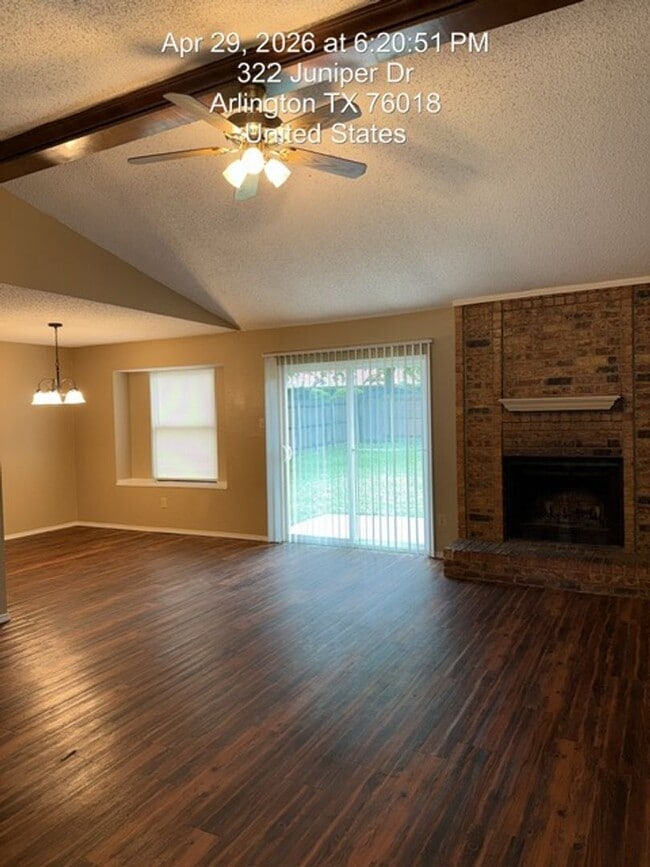 Photo - 322 Juniper Dr