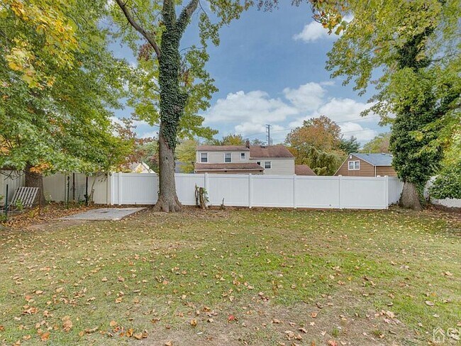 Photo - 19 Melville Rd